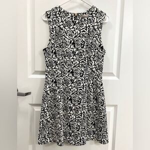 Forever 21 Floral Dress Size L